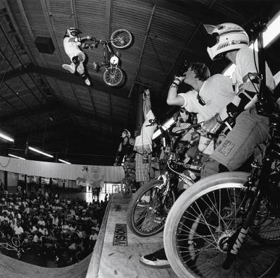 mat hoffman indian air 2hip kov bmx